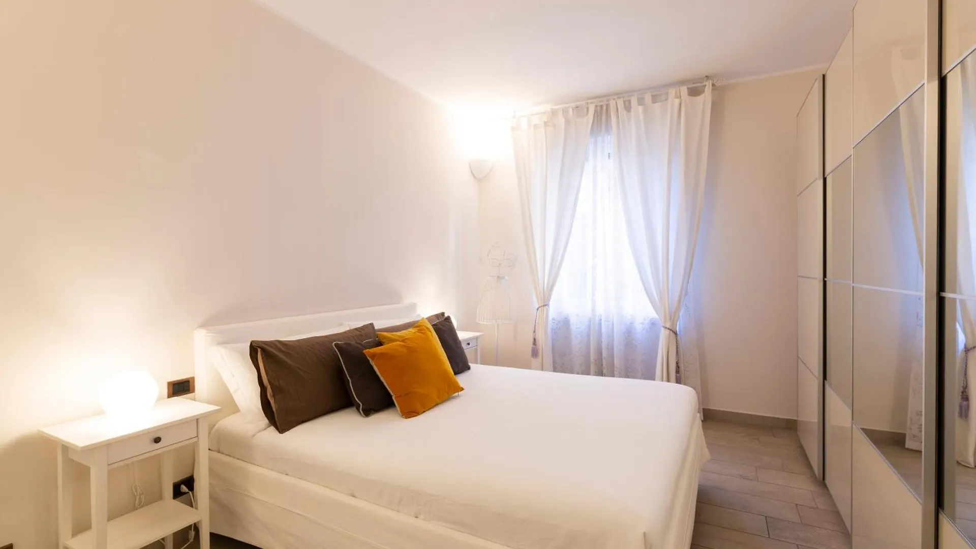 Gattamelata Fiera Lodge Милан Апартаменты